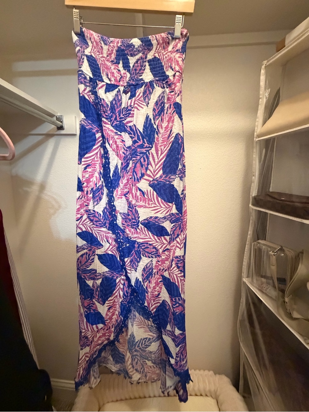 Cupshe Strapless Maxi Swim Sarong in Blue and Pink Leaf Print